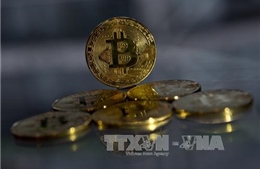 Chủ tịch Ngân hàng UBS kêu gọi các nhà quản lý can thiệp đồng Bitcoin 